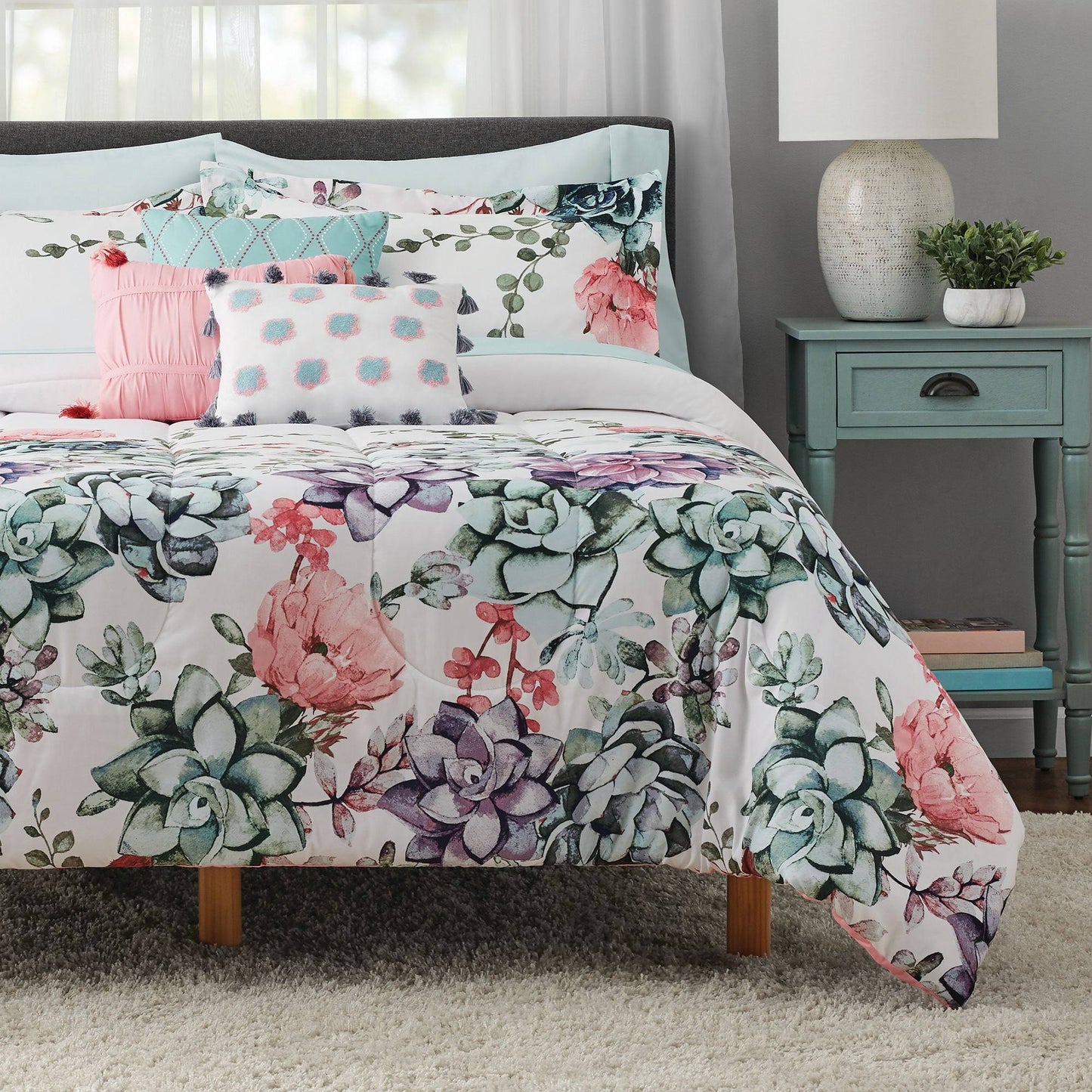Mainstays Jade Floral 10-Piece Bed in A Bag Bedding Set w/Bonus Sheet Set + Pillows Full - Product image 1