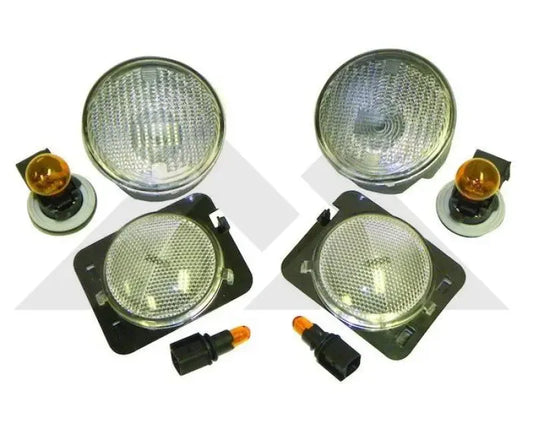 RT28018 Crown Automotive Parking/ Turn Signal Light Assembly Clear